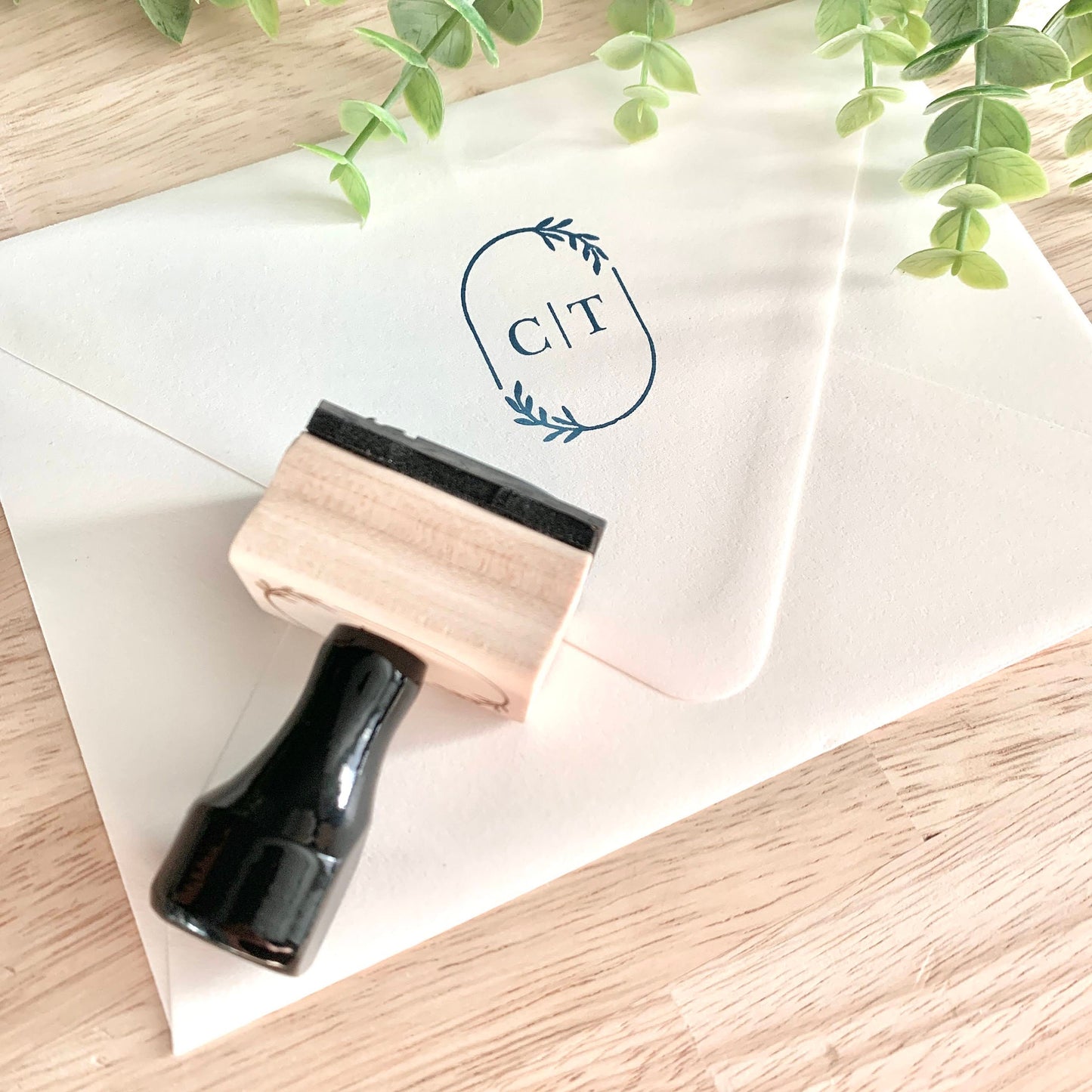 Wedding Rubber Stamp | Couple Initials | Monogram | Leafy Wreath