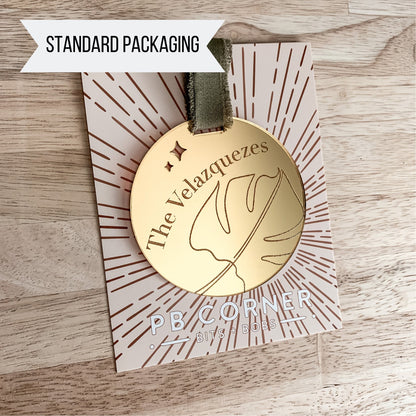 Family Name Christmas Ornament | Minimal Monstera Leaf