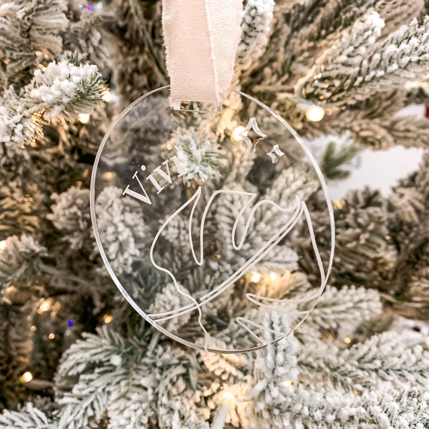 Minimal Monstera Leaf Christmas Ornament | Personalized Name