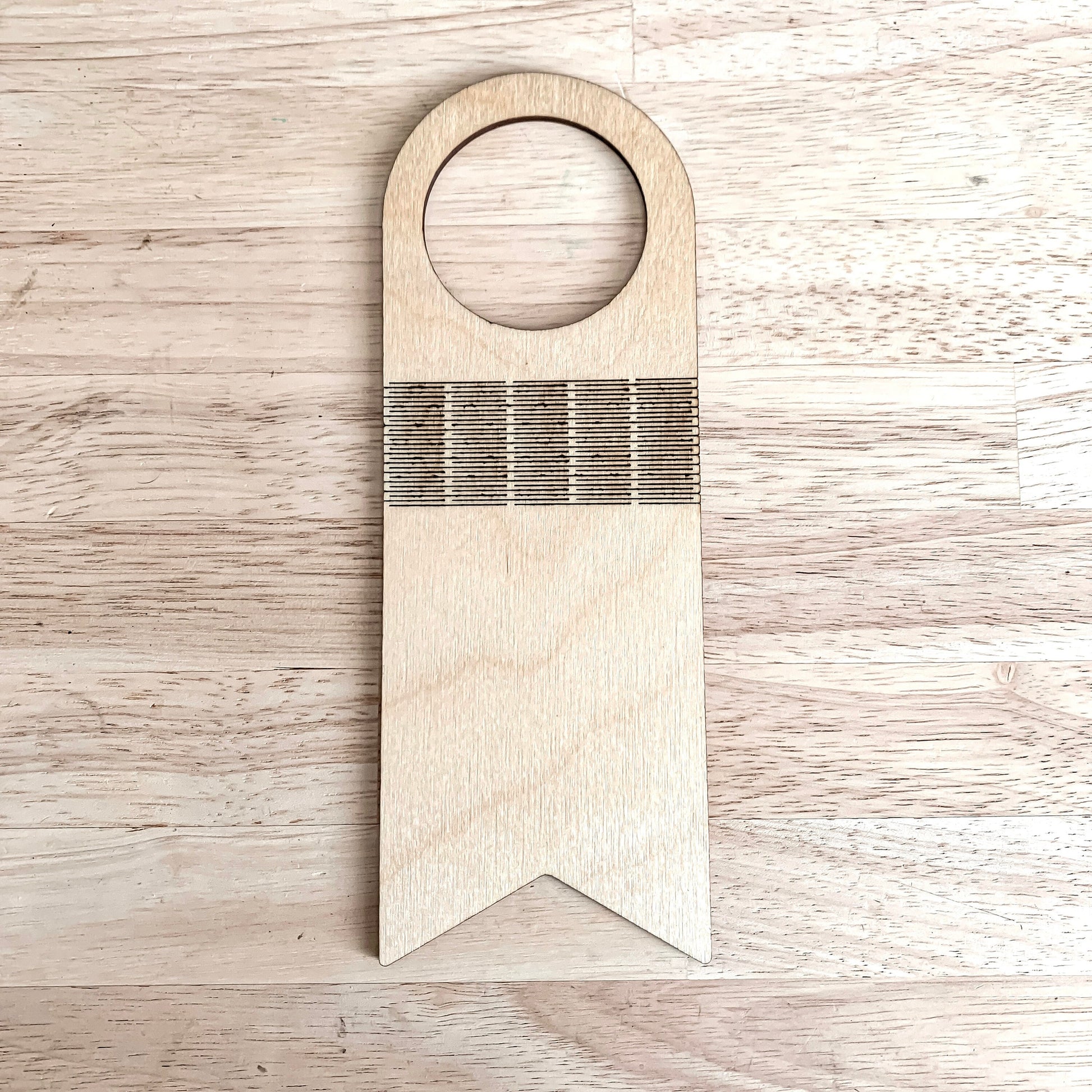 Flexible Wine Tag SVG Cut File / Digital Download / Glowforge Gift Label / Laser Cut Wine Tag / Wine Gift Tag Laser Cut File